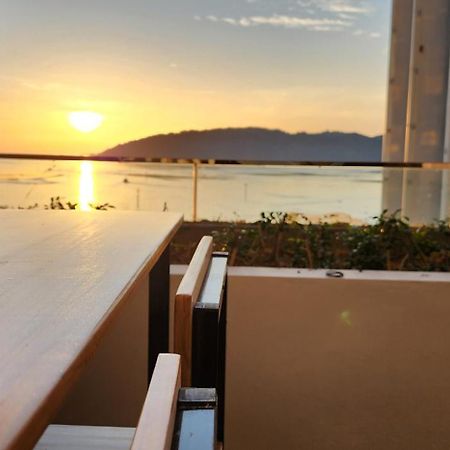 The Shore Ns Studio Suites Sea View Kota Kinabalu Exterior foto