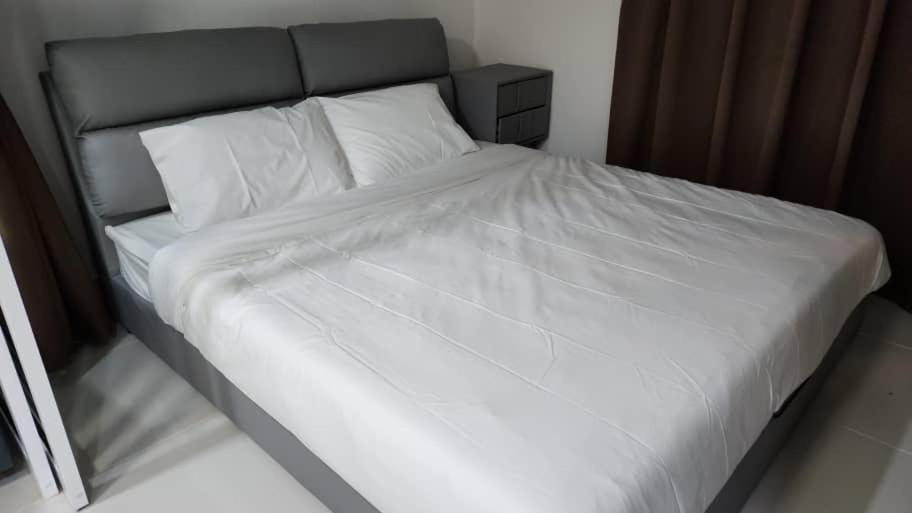 The Shore Ns Studio Suites Sea View Kota Kinabalu Exterior foto