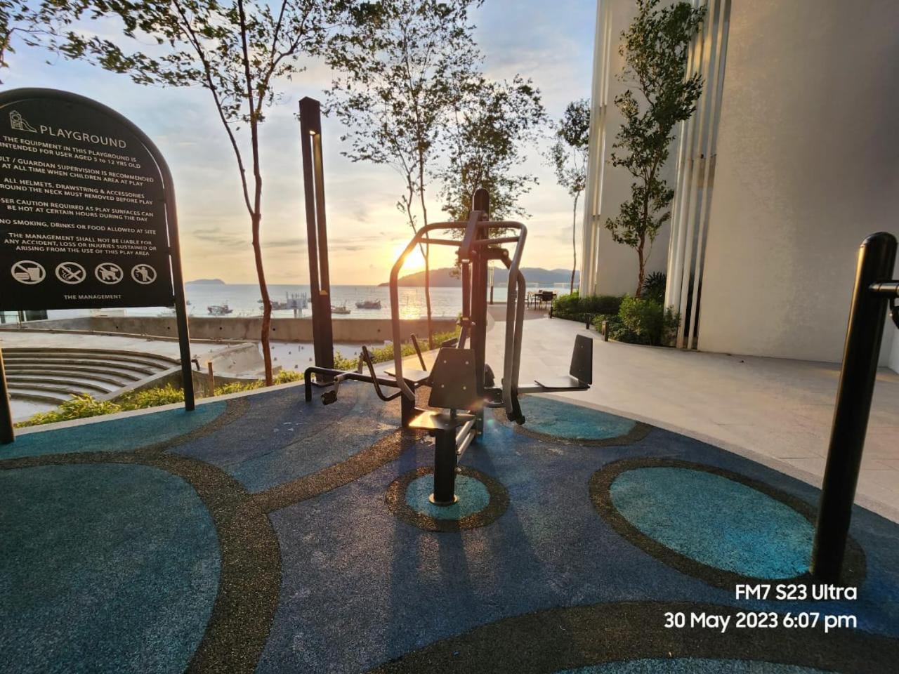 The Shore Ns Studio Suites Sea View Kota Kinabalu Exterior foto